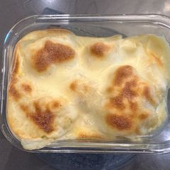 Quick and Simple (and delicous) Califlower Cheese. Yummy A picture of Quick and Simple (and delicous) Califlower Cheese. Yummy.