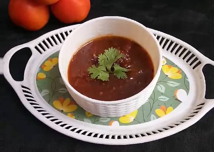 How to Make Super Quick Homemade Jaggery-Tomato Chutney