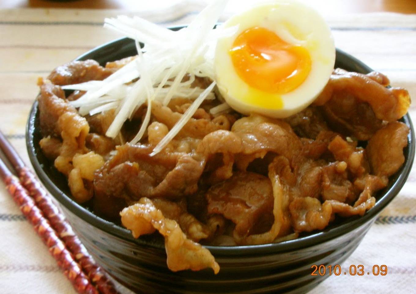 Obihiro Pork Don ~ Big Bowl with Pork Offcuts!