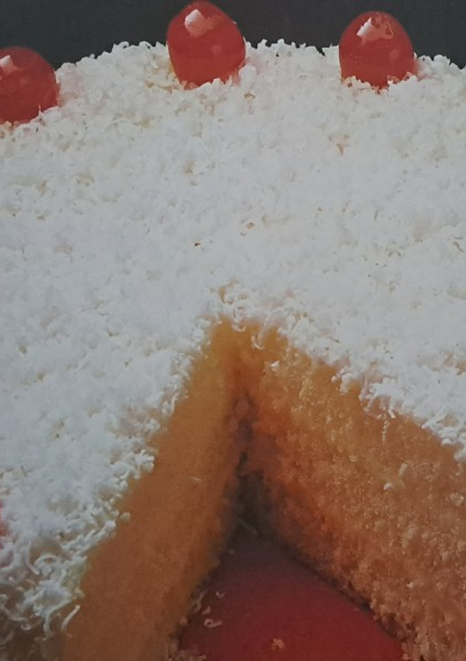 Una foto de Tarta de coco y ron- Cuando vienen invitados ♥️🎶