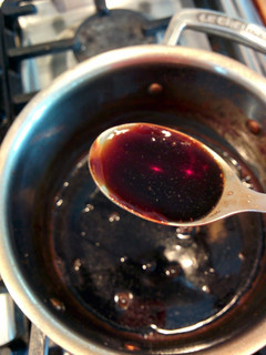 A picture of Teriyaki sauce.