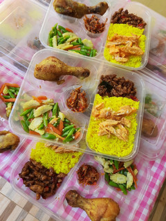 Foto resep Nasi Kuning Magic Com
