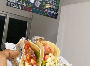 Una foto de Tacos de Pollo
