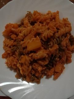 Una foto de Pasta de casi estudiantes