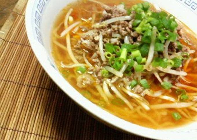 Steps to Prepare Super Quick Homemade Easy Bean Sprout Ramen At Home