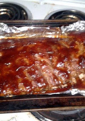 A picture of hot n sweet bbq ribs.