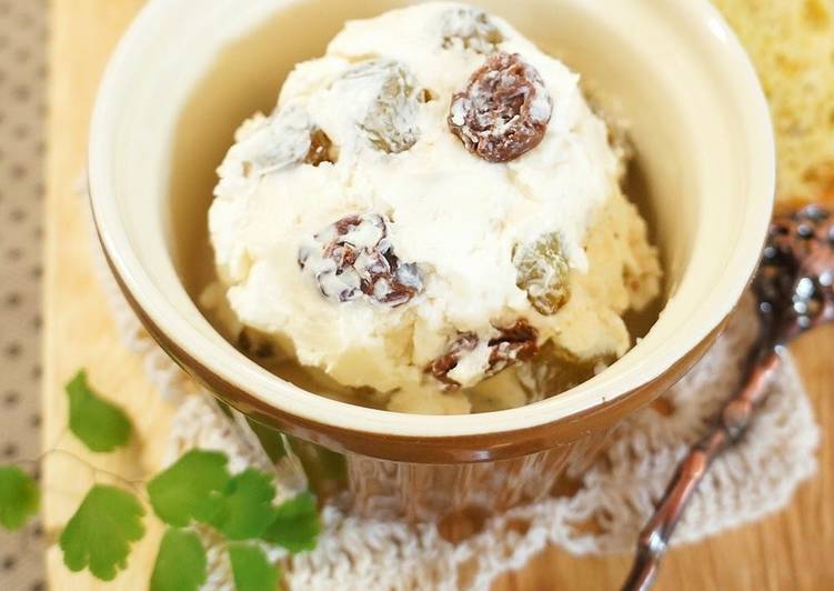 Easiest Way to Prepare Favorite Raisin Yogurt