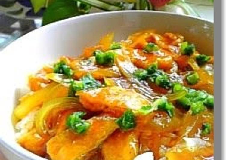 Steps to Prepare Kitsuné Rice Bowl with Curry Sauce and Fried Tofu