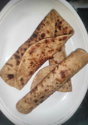 मसाला पराठा (masala paratha recipe in Hindi) रेसिपी मुख्य फोटो
