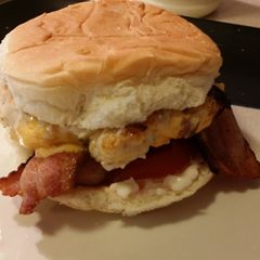 A picture of Bangin Chicken Burgers.