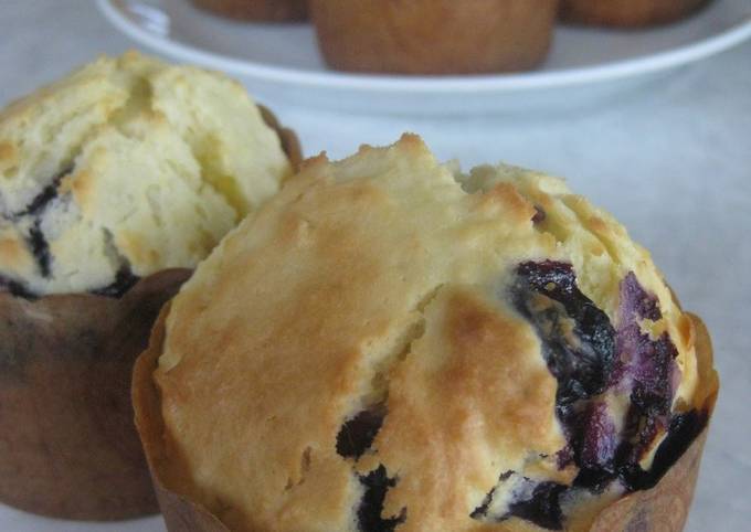 Simple Way to Prepare Super Quick Homemade Healthy Blueberry Yogurt Muffins