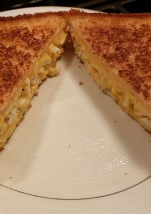 A picture of Grilled Cheese and Egg Sandwich.