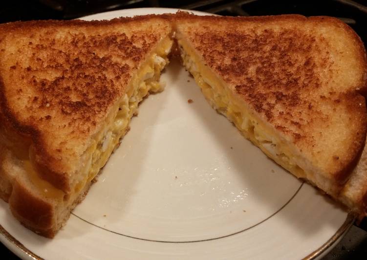 Step-by-Step Guide to Prepare Award-winning Grilled Cheese and Egg Sandwich