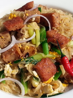 A picture of Fried Cellophane Noodle With Spam.