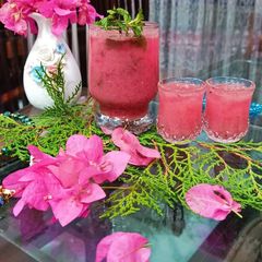 A picture of Falsay ka Juice.
