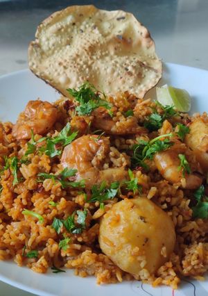 A picture of Prawn & Peas Pulao.