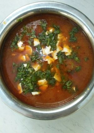 A picture of Chole paneer.