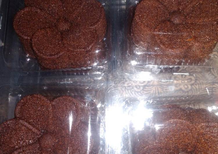 Brownies irit,tapi enaaakk,moist lagi