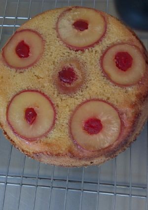 A picture of #Baking ContestApple and cherry upside down cake.