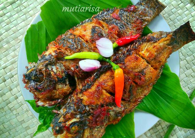 Ikan nila bakar