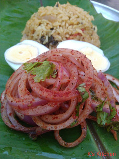 லச்சா வெங்காய சாலட்(Laccha oion salad) செய்முறை முக்கிய புகைப்படம்