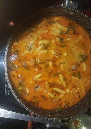 A picture of Gatte ki sabji.
