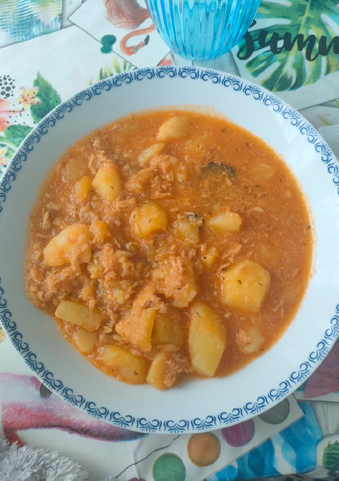 Una foto de Patatas guisadas con bonito