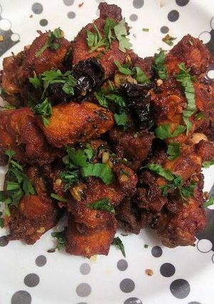 A picture of Chicken65.