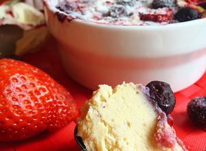 Foto principal de Cheesecake de requesón al micro con frutos rojos