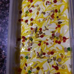 A picture of Mango ice cream.