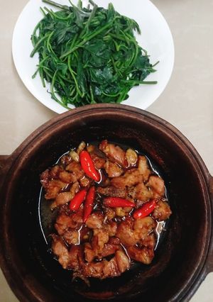 Hình của món Nạc vai kho tiêu.