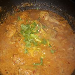 A picture of Patiala chicken karahi.