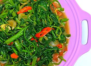 Foto resep Tumis Kangkung Saus Tiram Ala Resto |Tips Agar Warnanya Hijau