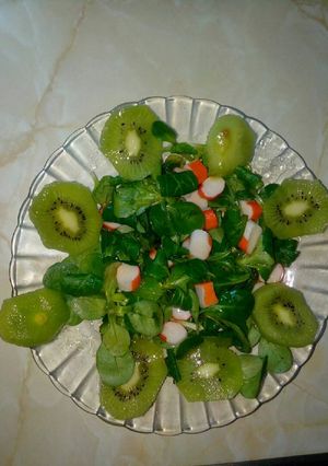 Foto principal de Canonigos con kiwis