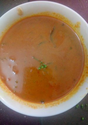 மணத்தக்காளி காய் குழம்பு (Manathakkali kaai kulambu recipe in tamil) செய்முறை முக்கிய புகைப்படம்