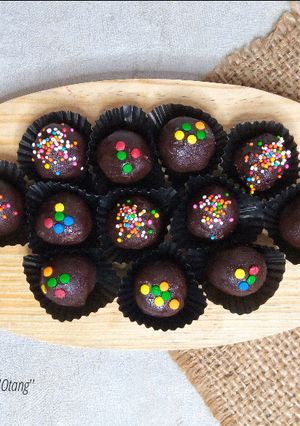 Foto resep Bola-bola Cokelat (dari roti sisa)