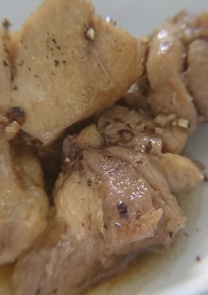 Hình của món Gà kho tiêu.