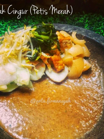 Langkah Mudah untuk Membuat Resep Rujak Cingur (Petis Merah) yang Uenak Anti Ribet, Lezat Sekali