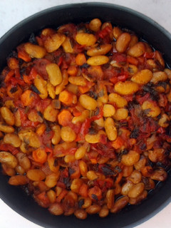 A picture of Oven baked butter beans.