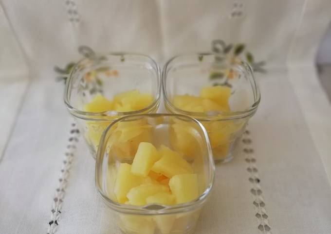 Verrine crème de citron, ananas et quatre quarts