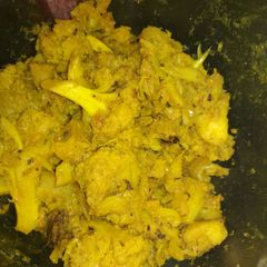 A picture of Gobhi aaloo.