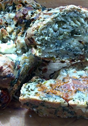 A picture of sig 's farmhouse spinach plait.