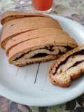 Arvuion o ciambella con marmellata di more