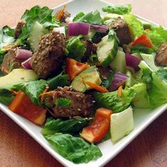 A picture of Steak Salad.