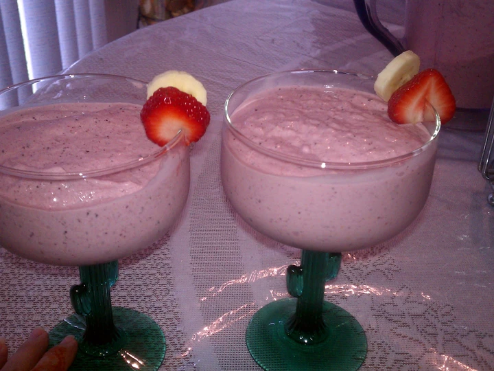 Easy Steps to Prepare very easy and yummy smoothie the Delicious You can take Joss in your mouth