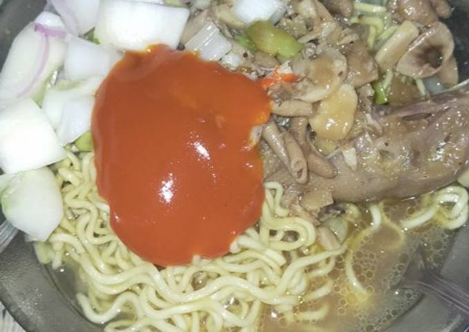 Mie ayam cepat saji