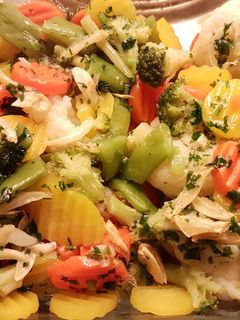 Una foto de Verduras al Ajillo