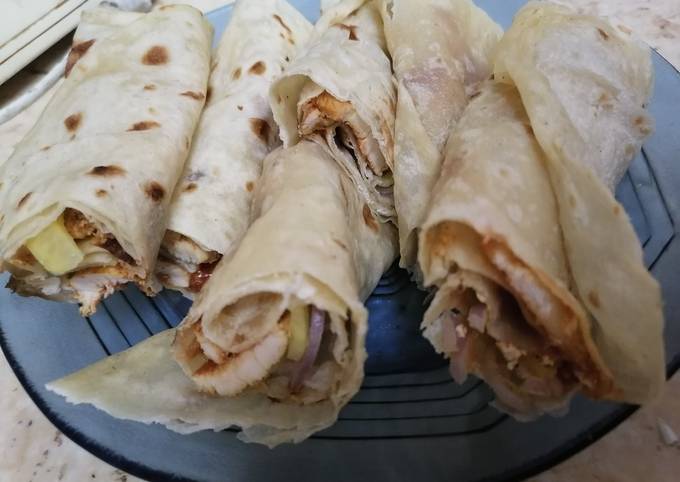 Step-by-Step Guide to Prepare Favorite Chicken Tikka Roll - Easy Recipes for Kids