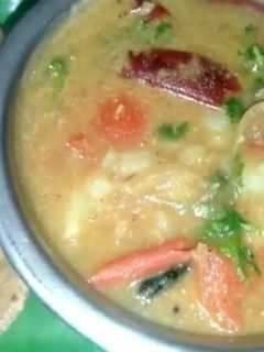 உருளைக்கிழங்கு குருமா (Urulaikilanku kuruma recipe in tamil) செய்முறை முக்கிய புகைப்படம்