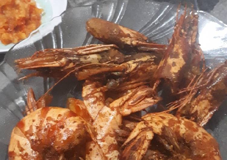 Cara Gampang Membuat Udang Goreng Ketumbar, Enak